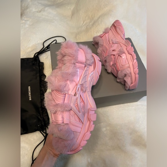 BALENCIAGA Fur Track Sandals - Picture 4 of 4
